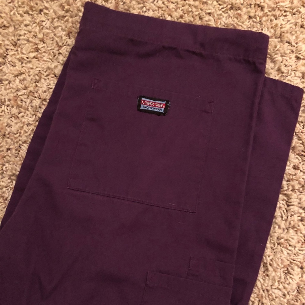 🆑⚡️Cherokee dark purple scrub pants